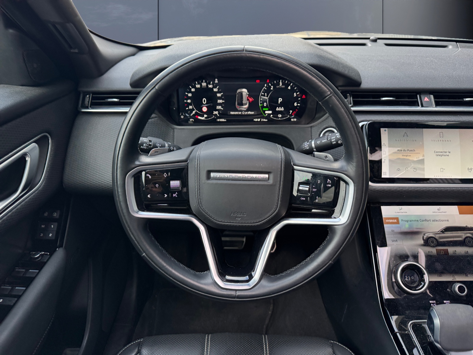 Land Rover Range Rover Velar 15