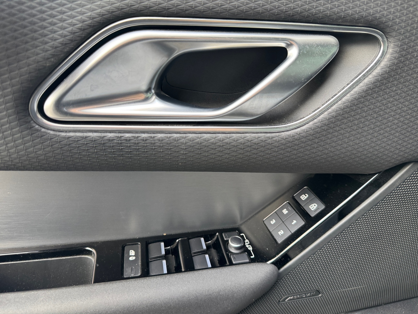 Land Rover Range Rover Velar 17