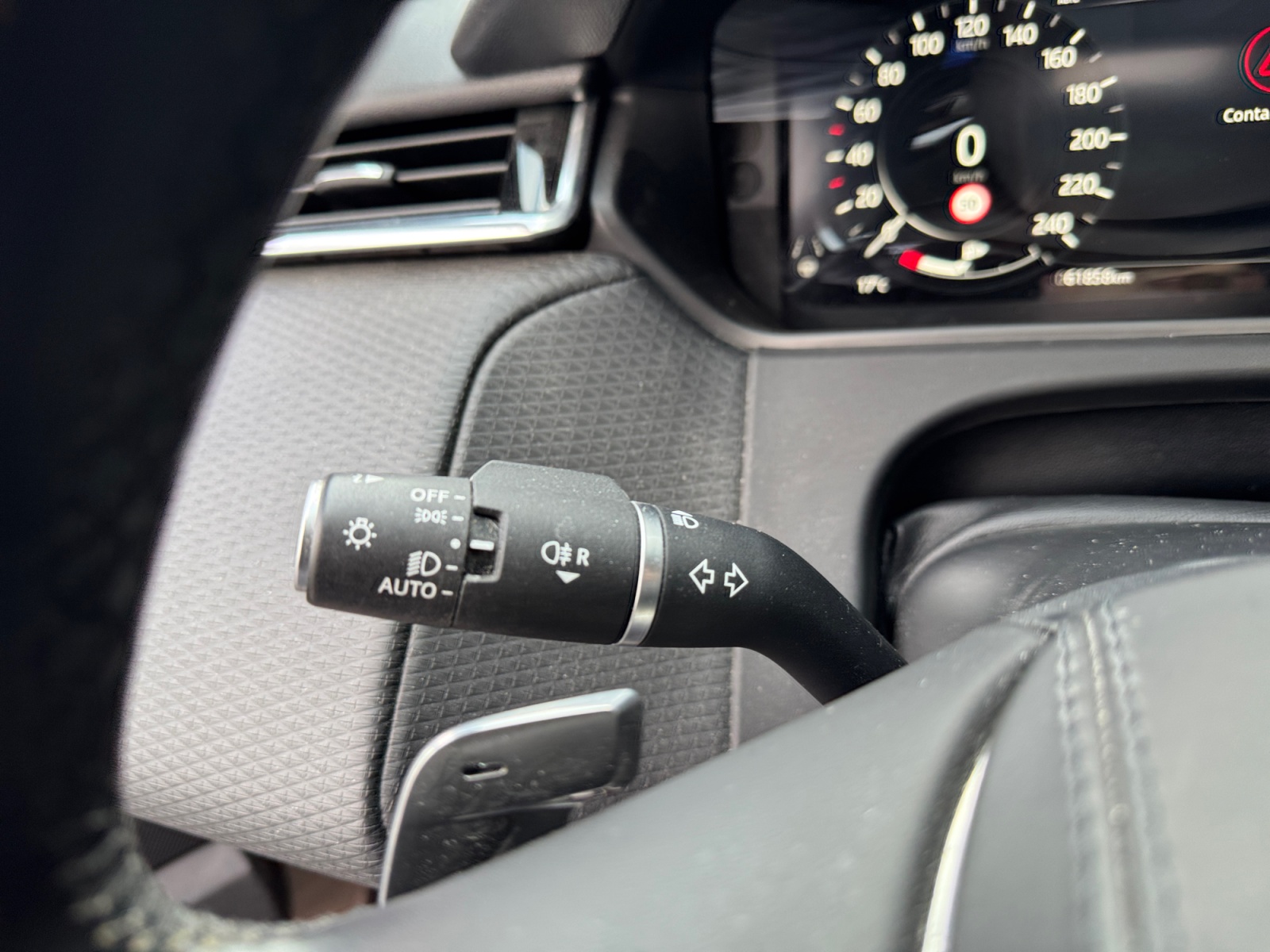 Land Rover Range Rover Velar 22