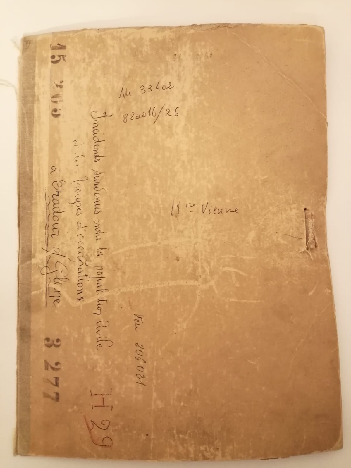 Chemise du dossier 15205/3277 consacré au massacre d’Oradour-sur-Glane