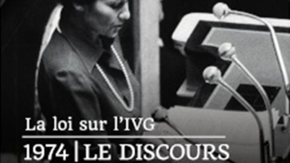 Le 26 novembre 1974, la ministre de la Santé monte à la tribune de l'Assemblée nationale pour défendre, le projet de loi sur l'avortement.
