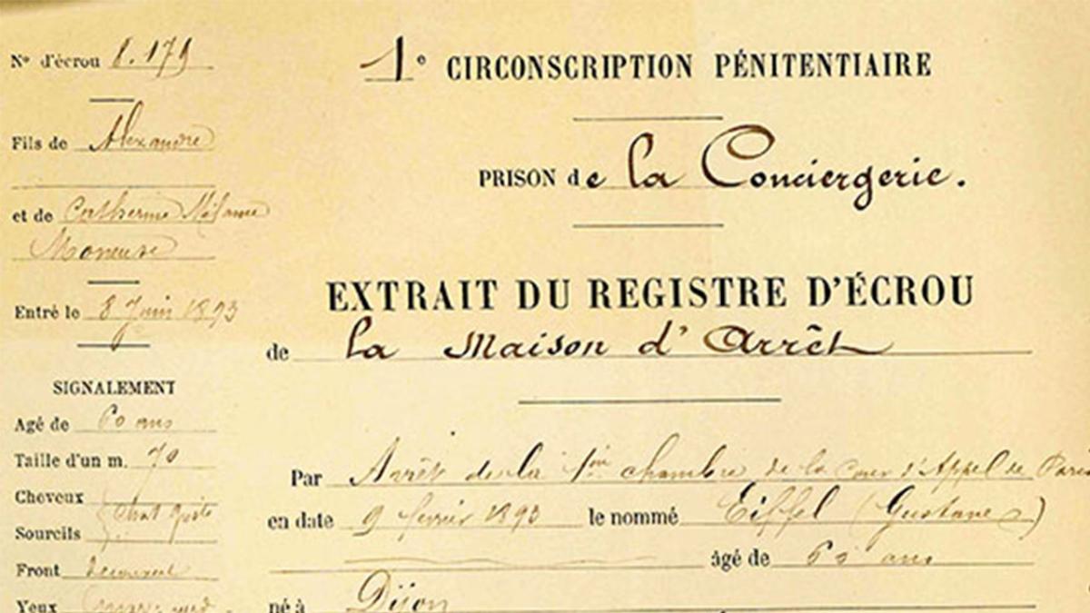 Le formulaire sur papier jauni du registre d'écrou de Gustave Eiffel.