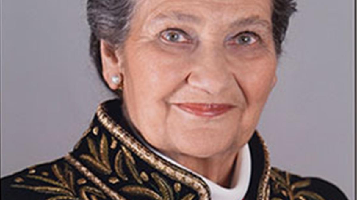 Simone Veil en habit d'académicienne (photo D.R.)