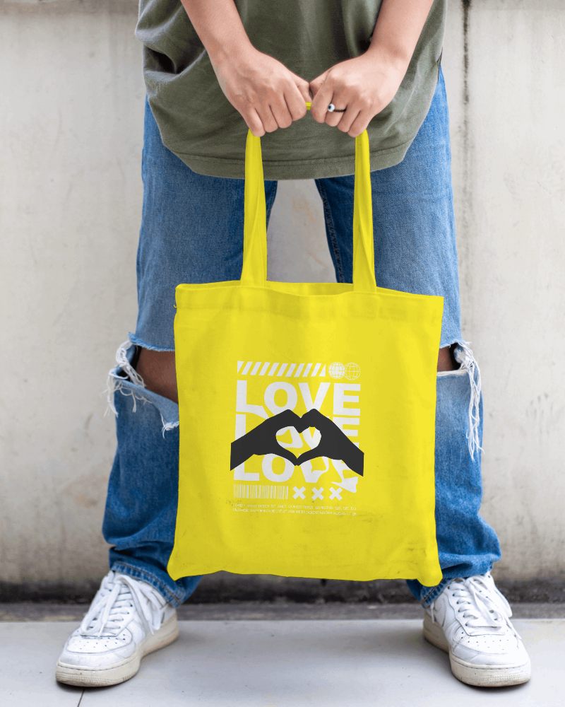 Totebag Mockup In Hands Of A Person