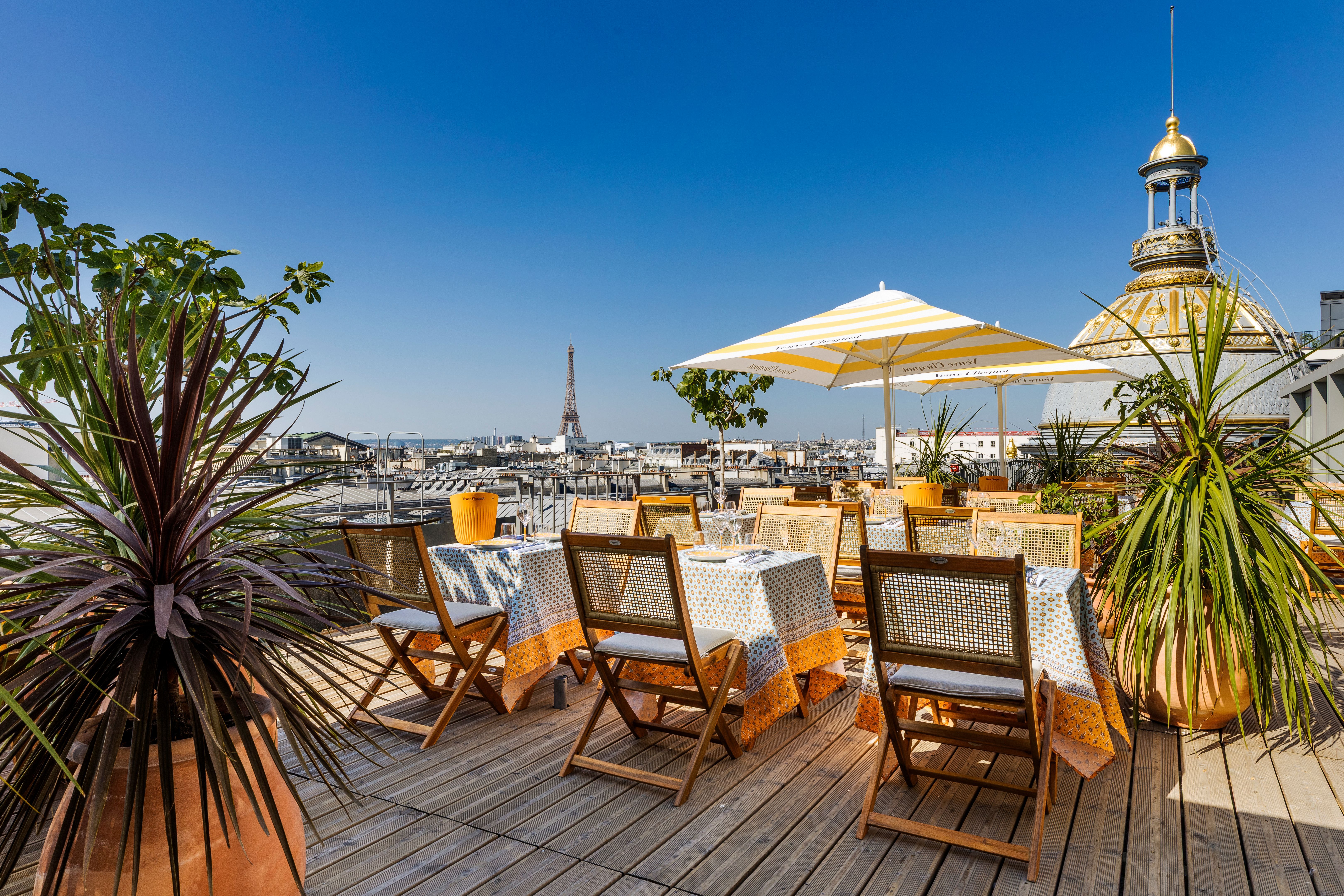 The Picnic by Veuve Clicquot at Printemps Haussmann
