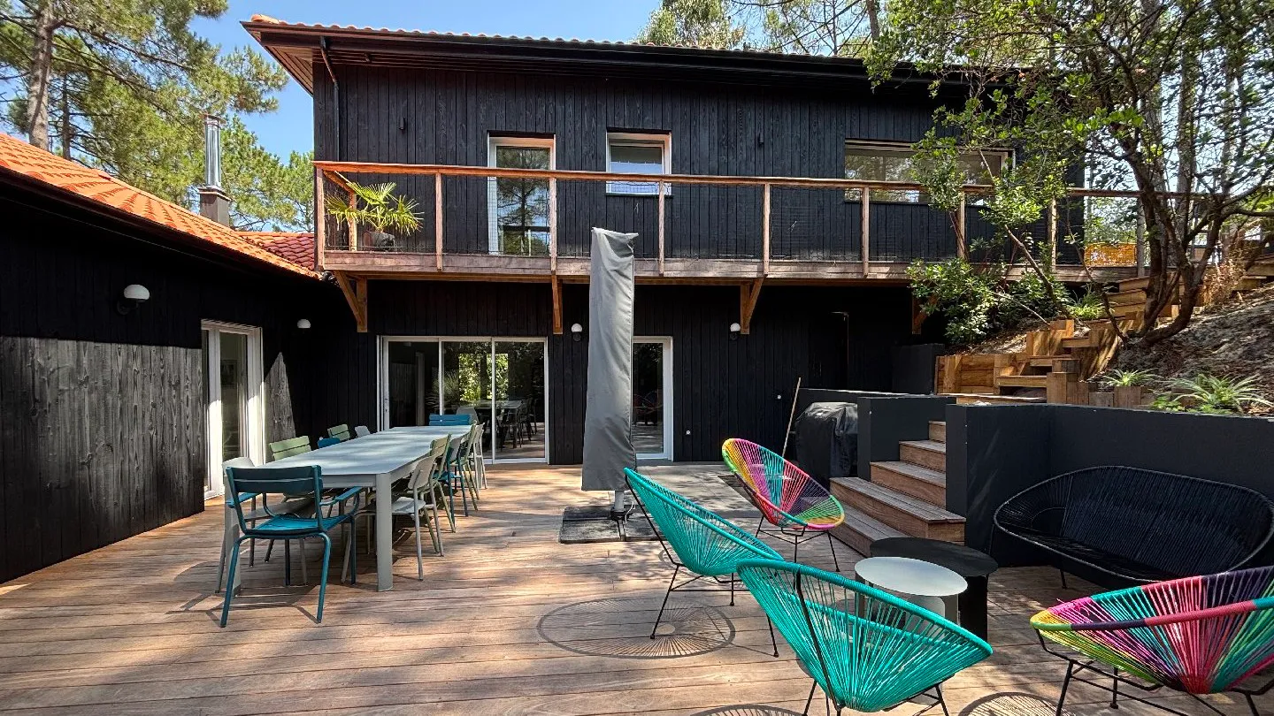 Réalisation par THIBAULT TADDEI