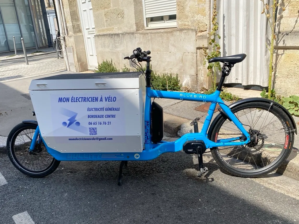 Réalisation par PIERRE PATINET