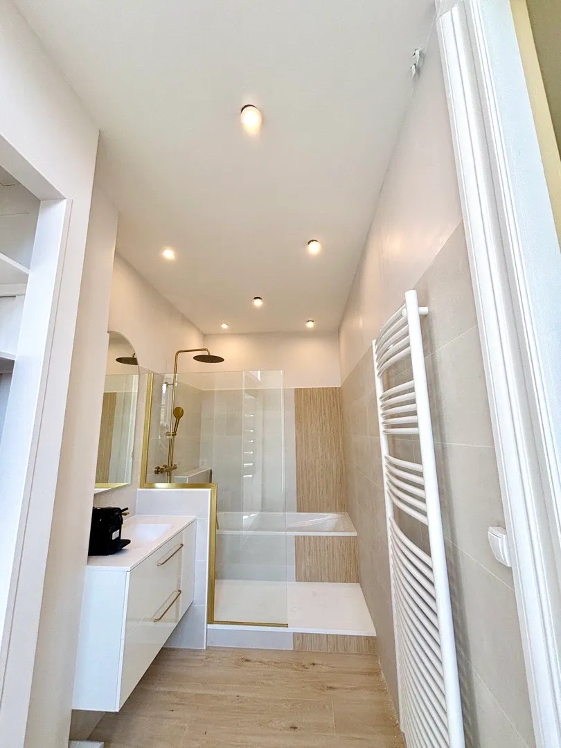 rénovation en peintures salle de bain