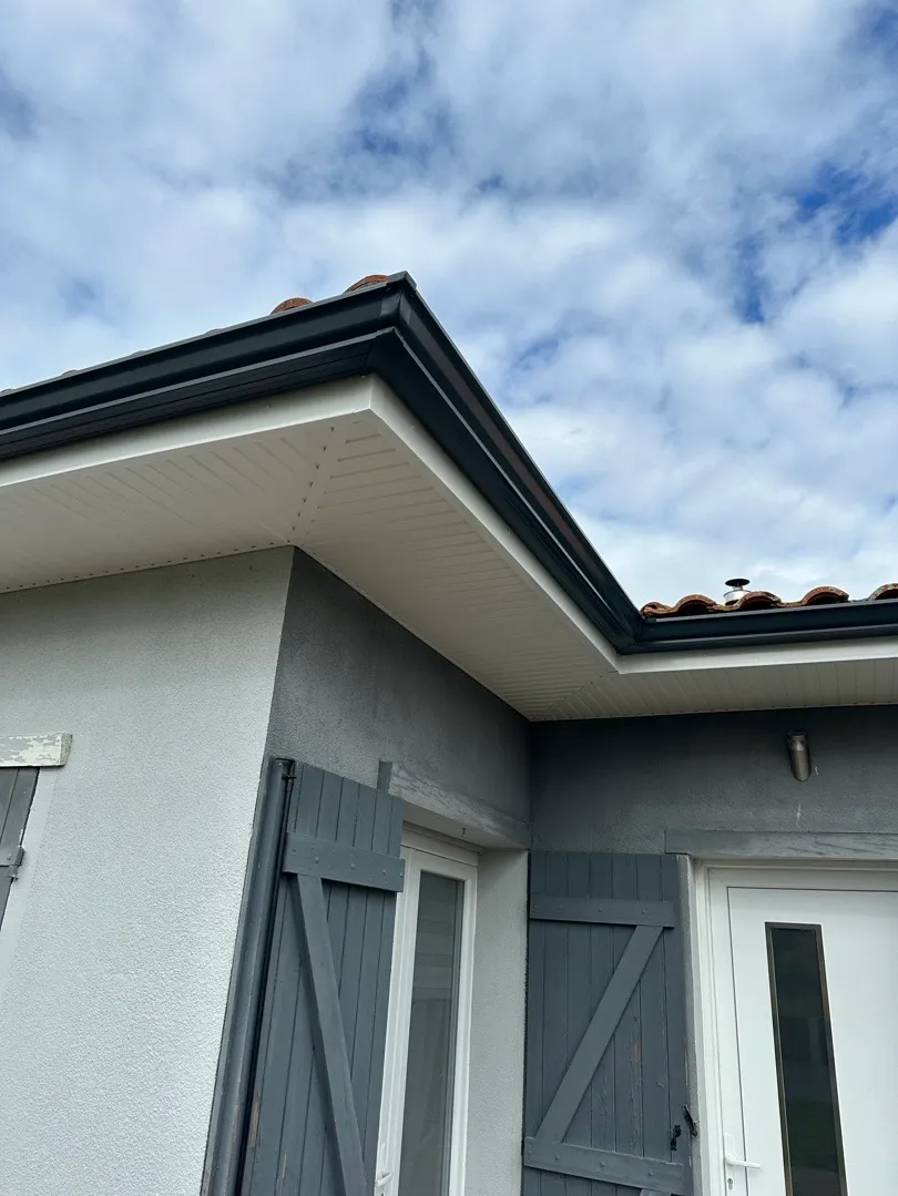 gouttière aluminium 7016