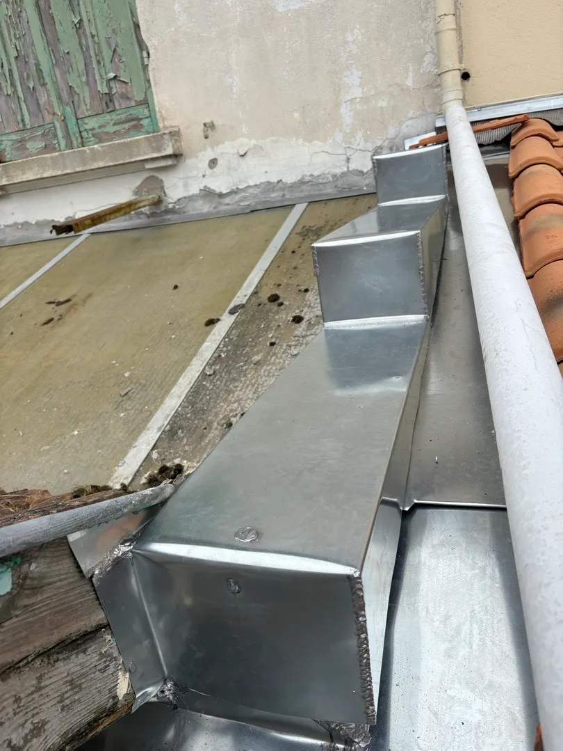 Habillage zinc avec couloir zinc à Arcachon