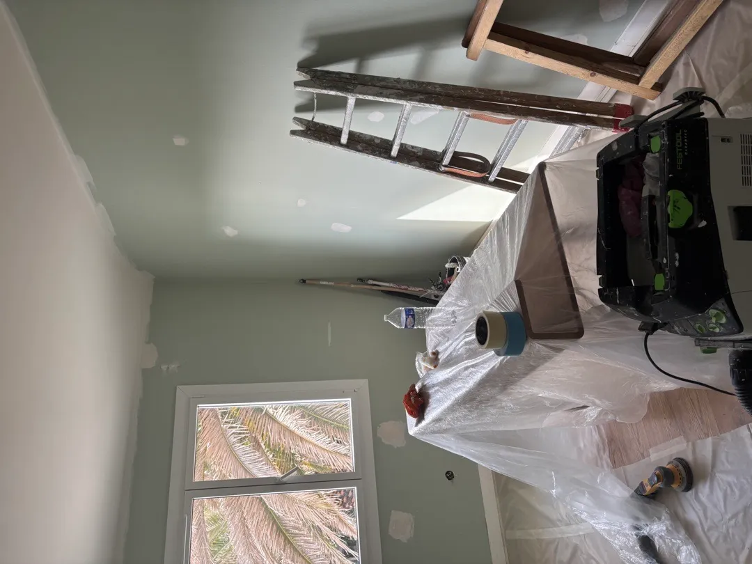 Réalisation de peinture d’une chambre