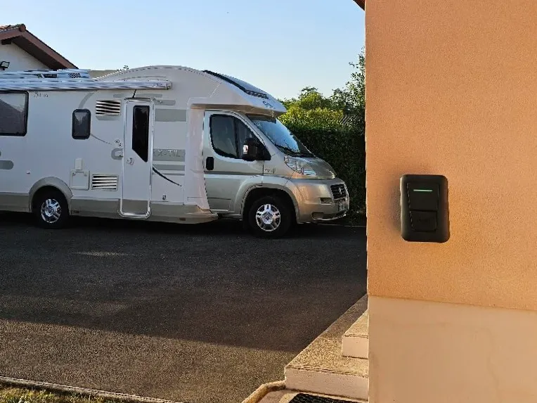 Installation borne de recharge