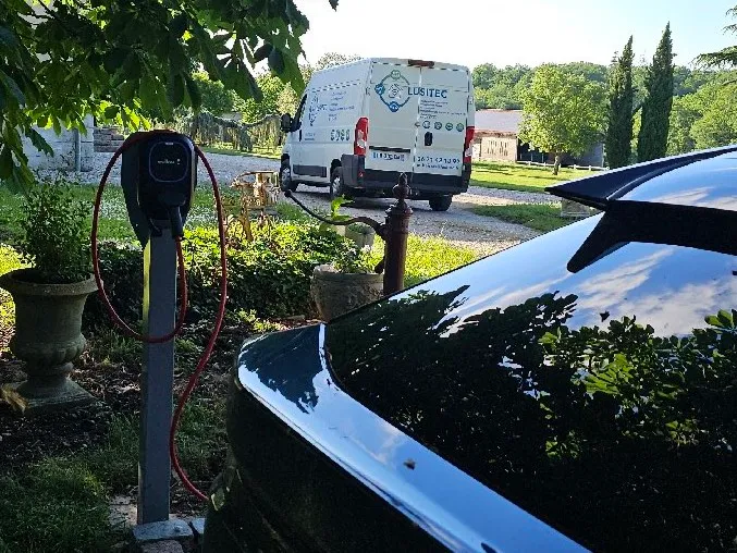 Installation borne de recharge