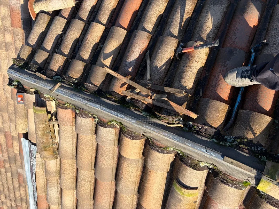 réflexion d’un faîtage ventilé