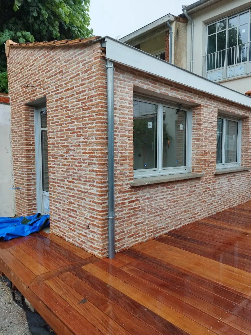 Réalisation de briquette de parement