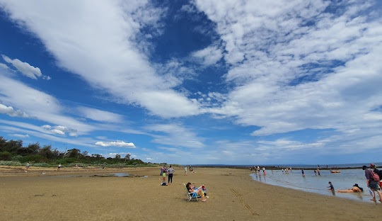 Beaumaris: From Early Cemeteries to Coastal Suburb Development