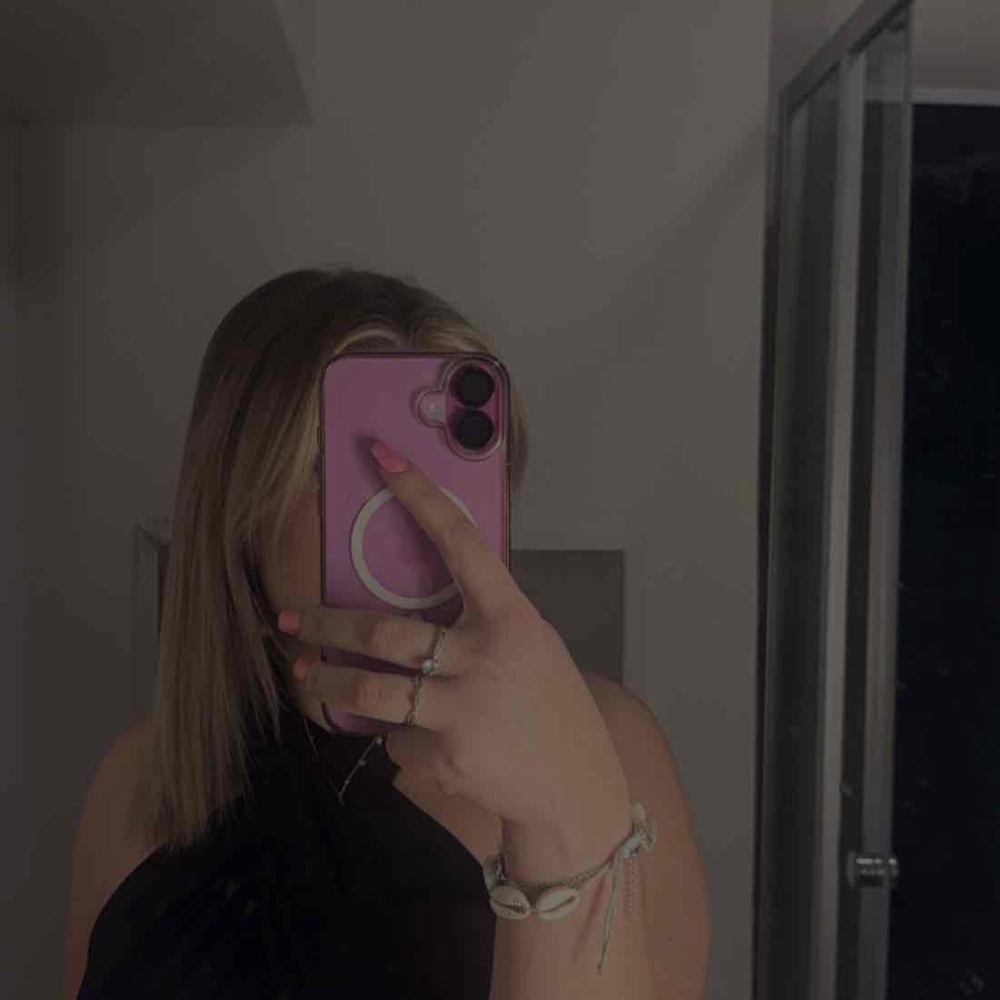 Photo de profil de Eva Petitjean