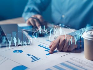 How to Maintain Momentum During a Business Sale