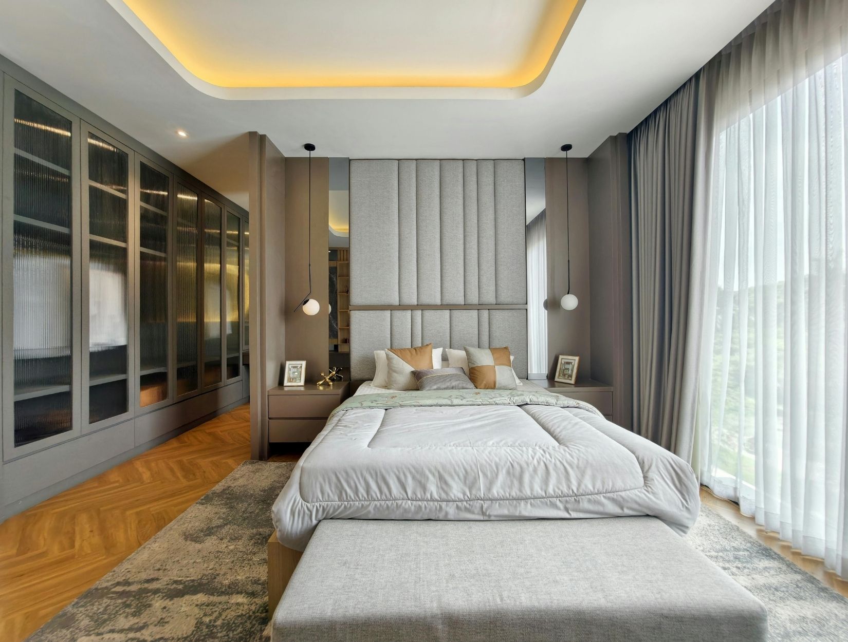 Do you provide flexible scheduling for weekly or bi-weekly cleaning?