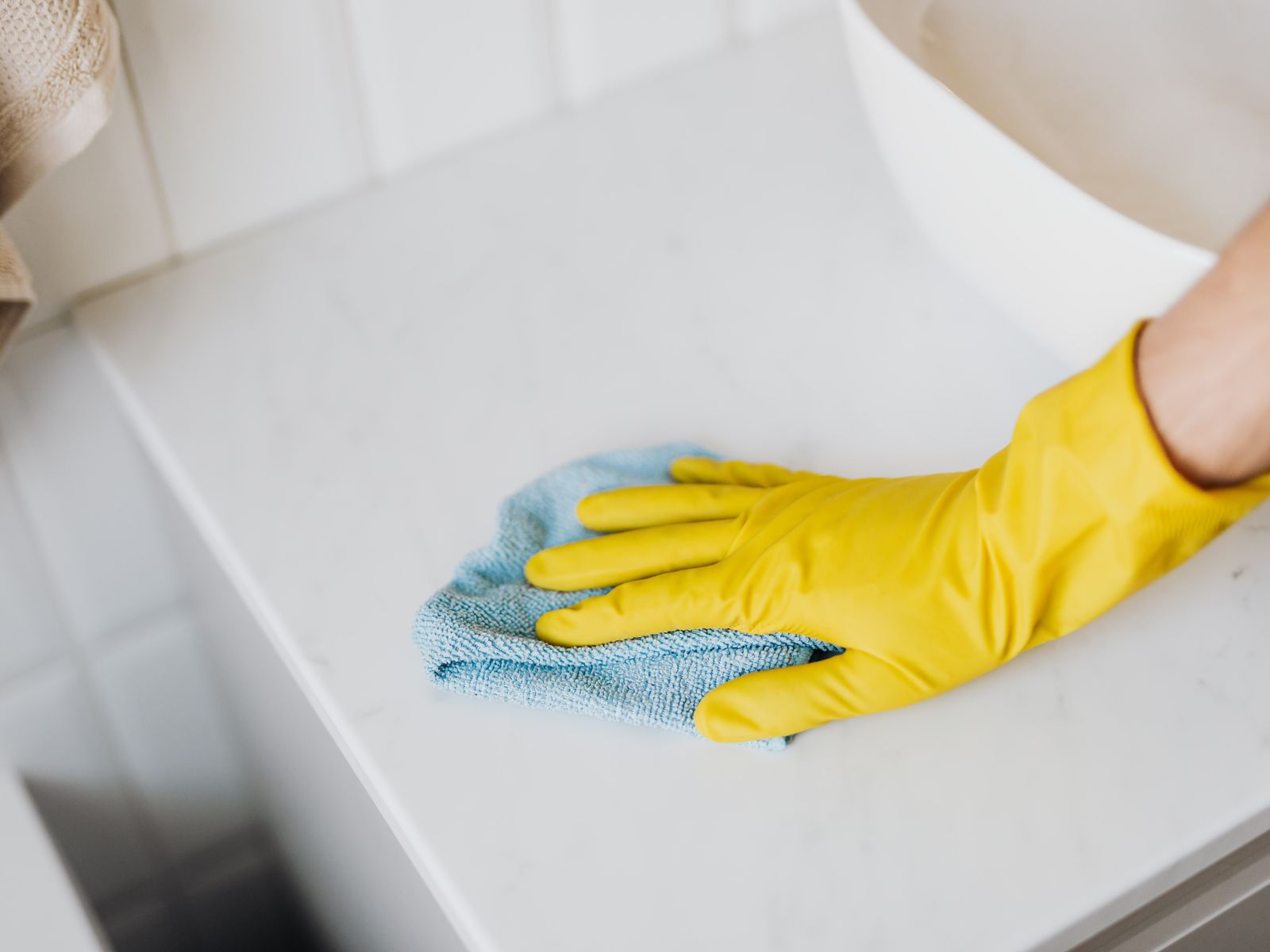 Do you provide mop and vacuum services for all floor types?  