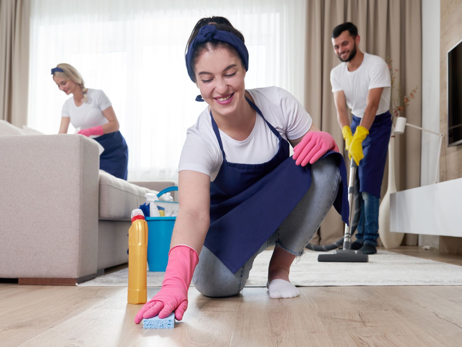Eco-Friendly Cleaning Solutions for Families and Pets  