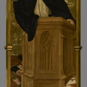 Panneau de bois peint représentant un homme sur une chaire entouré de personnages. Vue de face.