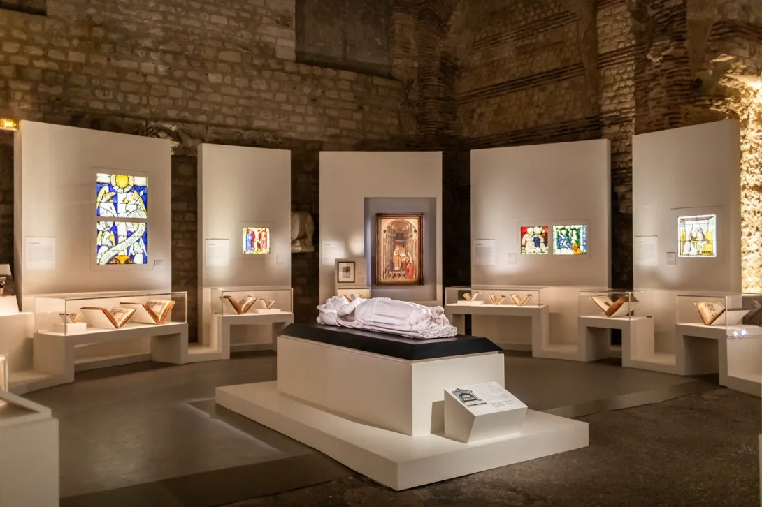 Vue de l'exposition "Les arts en France sous Charles VII (1422-1461)" (2024)