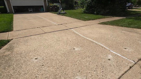 Driveway leveling services Crystal Lake