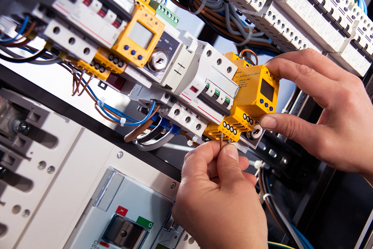 Northbrook industrial electricians