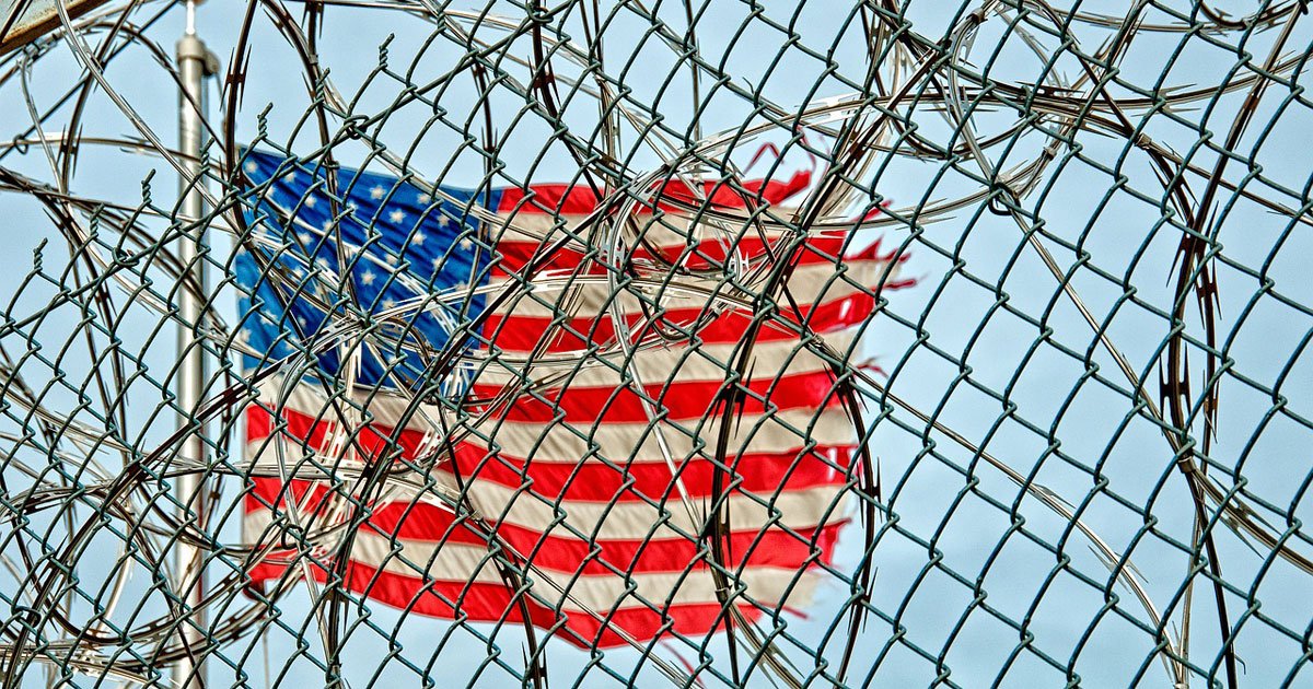 agrument-1554992233702-usa.jpg