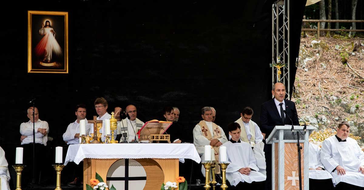 agrument-1594030287482-cerkev.jpg