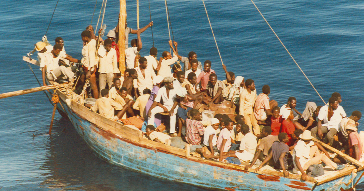 polna ladja haitijskih beguncev