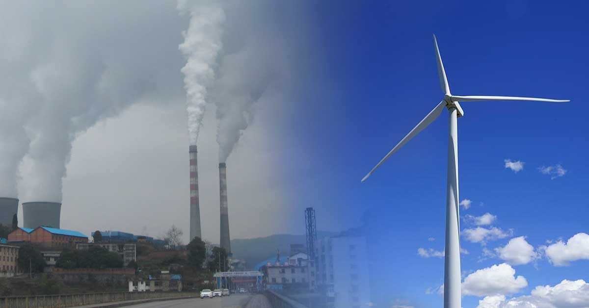 Na desni strani je umazana elektrarna na premog, na desni pa vetrnica z modrim nebom.