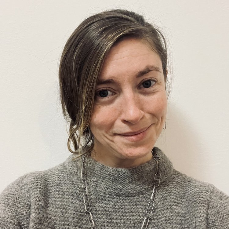 2021-Head-shot_Jennifer_Wells