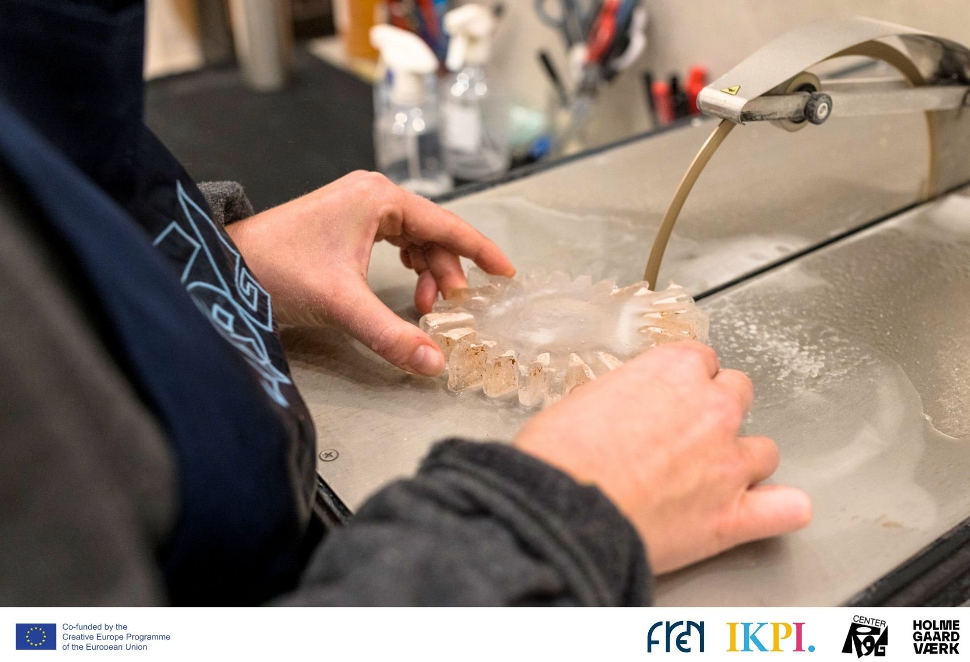 Creative_Glass_Serbia_fotka_Logoti