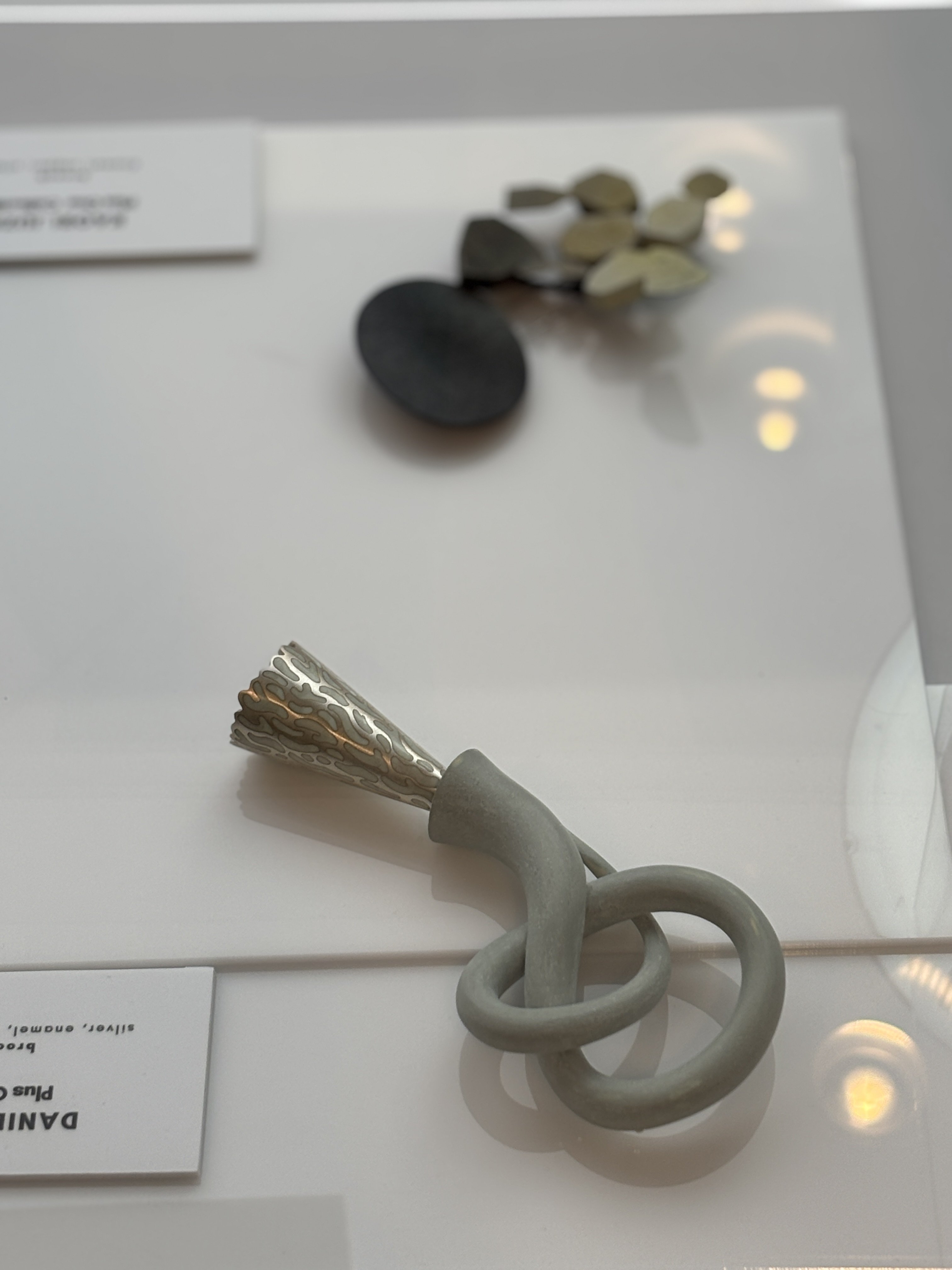 Razstava_emajla_One_Plus_Collective_ (4)