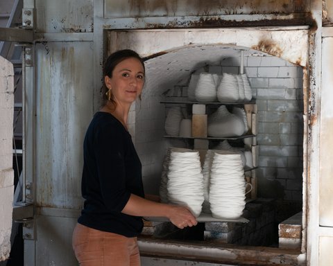 aurelie-vrignon-l-atelier-du-blanc-ceramiste-porcelaine-de-limoges