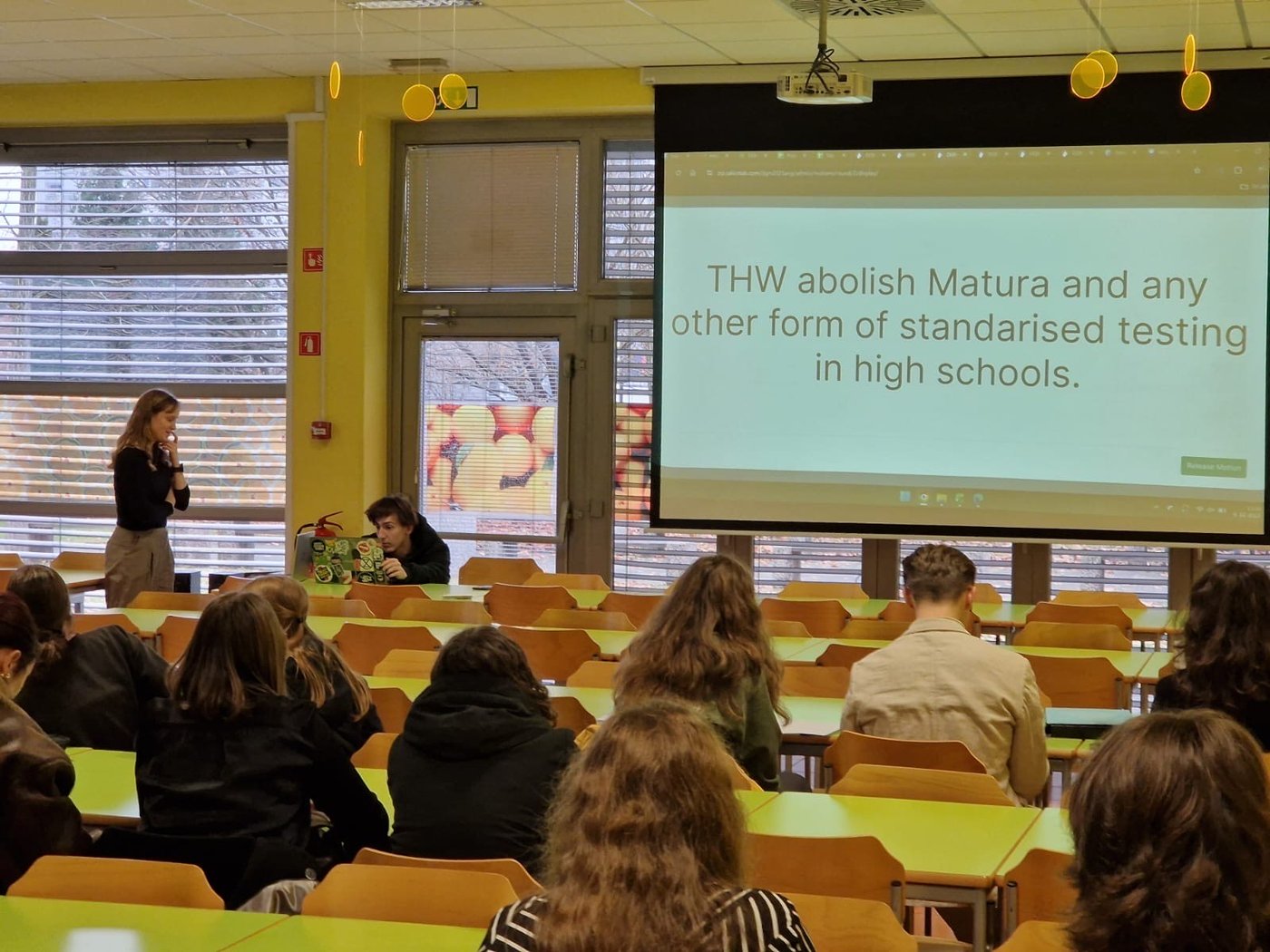 4EC91F9C-DC2A-4B1A-AC45-22F5A9286063