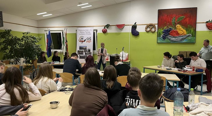 Messenger_creation_ABCEE669-361A-41AB-9588-E5794E82AB03