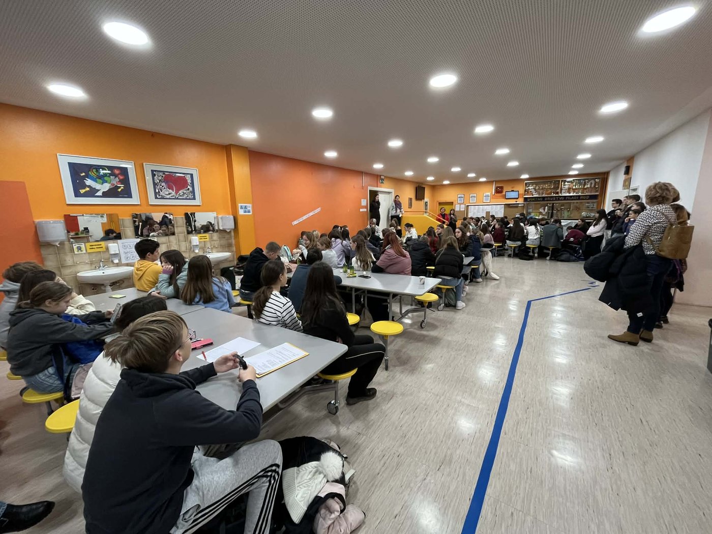 Messenger_creation_E739ABB5-38D7-4A90-9F17-8CC447173013