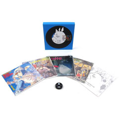 le-coffret-7-vinyles-45-tours-du-studio-ghibli-est-en-promo