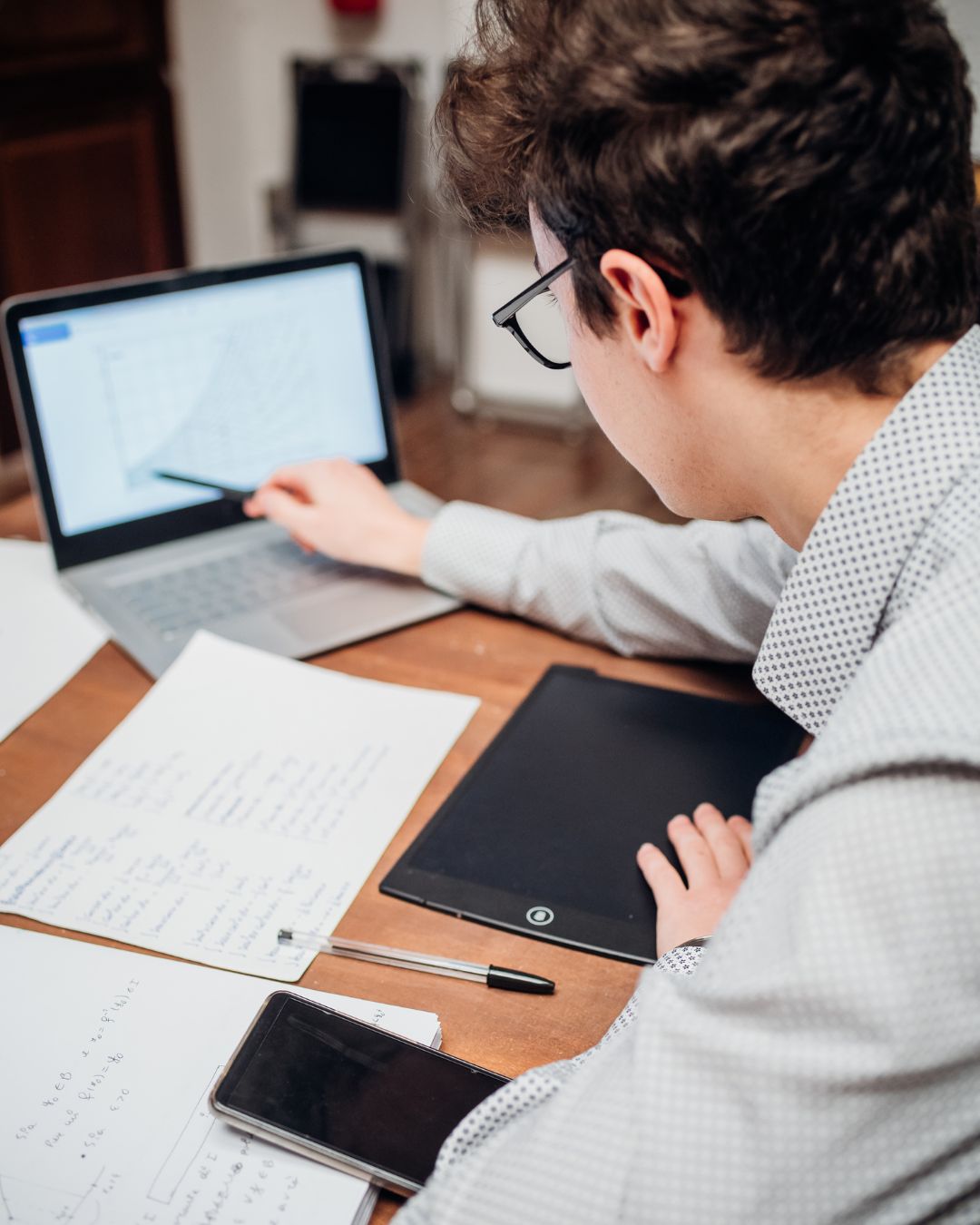 Reduced ability to collaborate with classmates on group projects