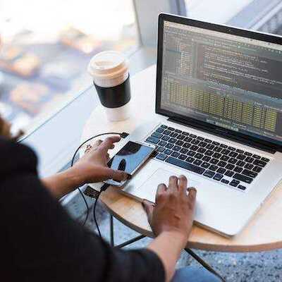 IT sector : the most sought-after professions in Africa