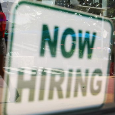 Salaires des cadres dirigeants en Côte d'Ivoire : ce que révèlent les recruteurs