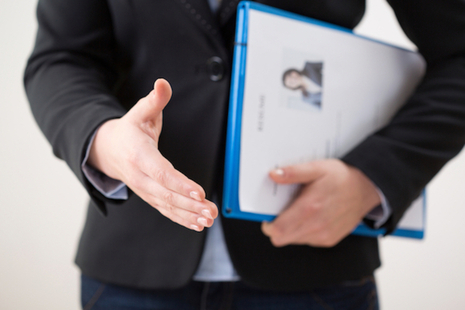 Photo sur le CV ou les réseaux sociaux professionnels : mode d’emploi