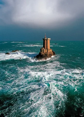 F. HITS Bretagne