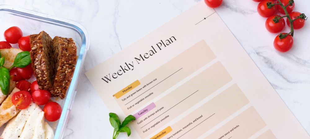 What are the benefits of meal planning for busy individuals and families?