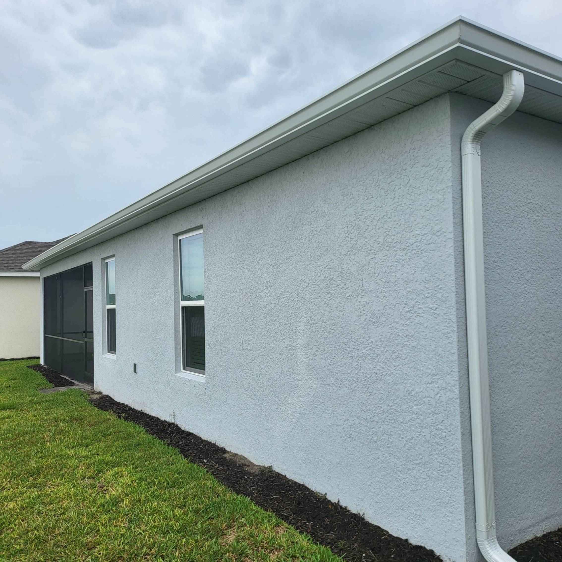 Aluminum gutter installation North Port