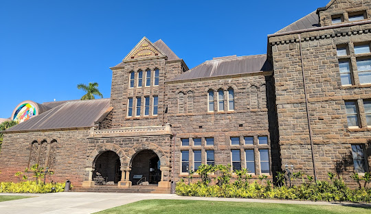 Honolulu: A Hub for Education, Research, and International Learning