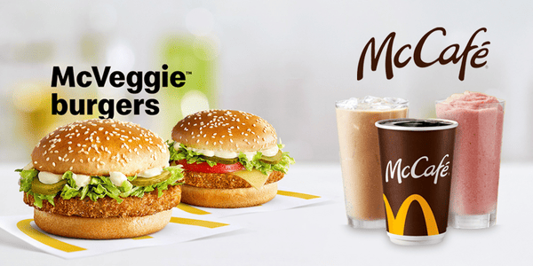 Illustration d’un McCafé et de burgers McVeggie illustrant la stratégie de développement de produits de McDonald’s selon la matrice Ansoff.